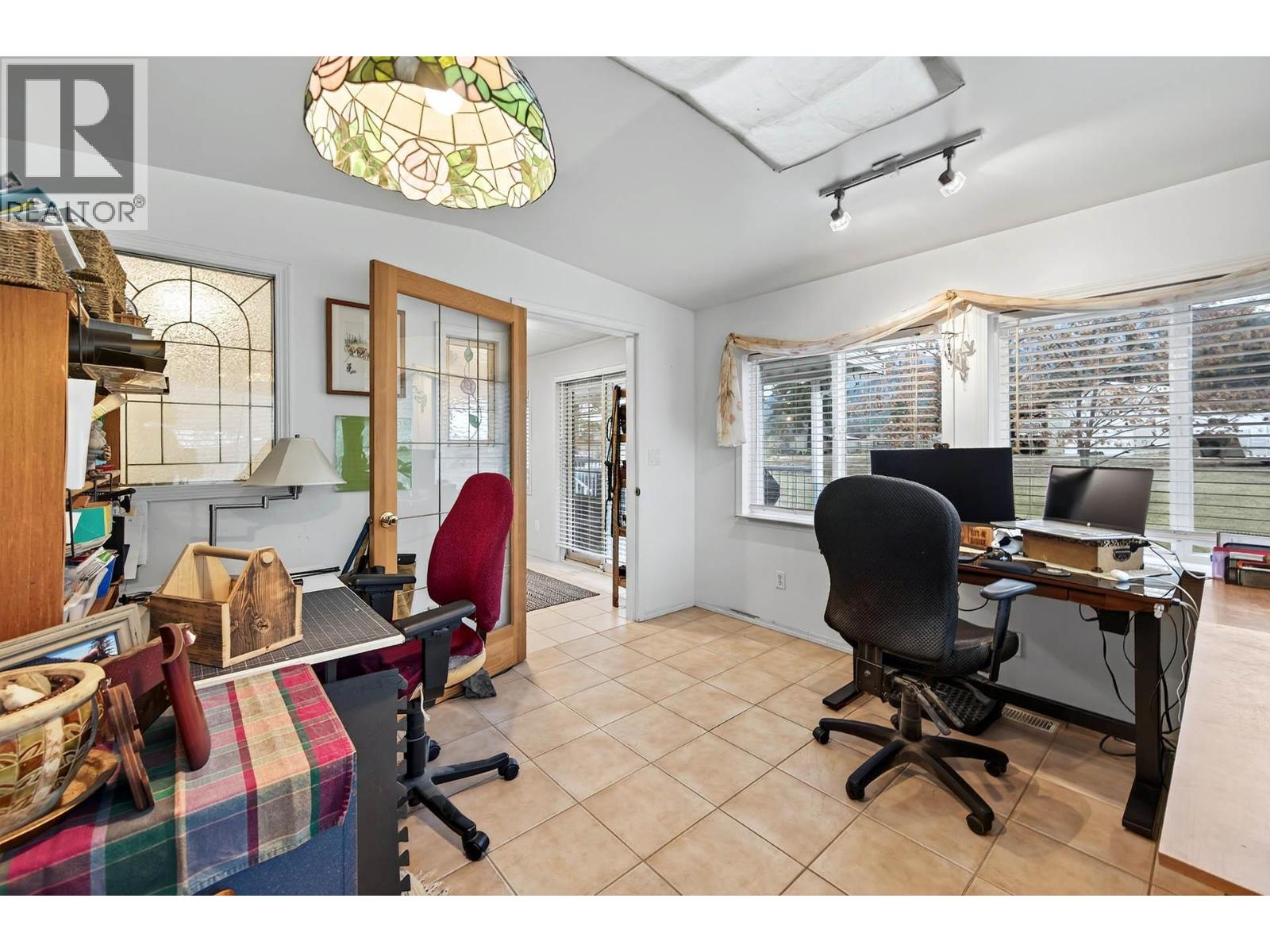 1528 LAVEAU Road, Kamloops