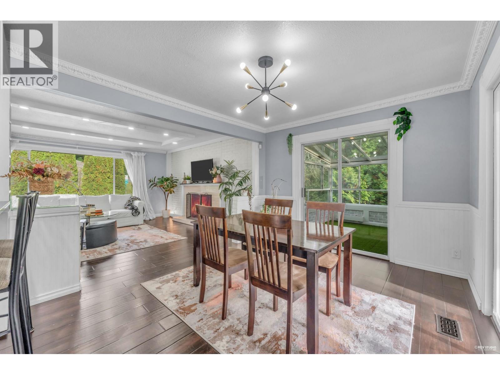 4380 WOODCREST ROAD, West Vancouver