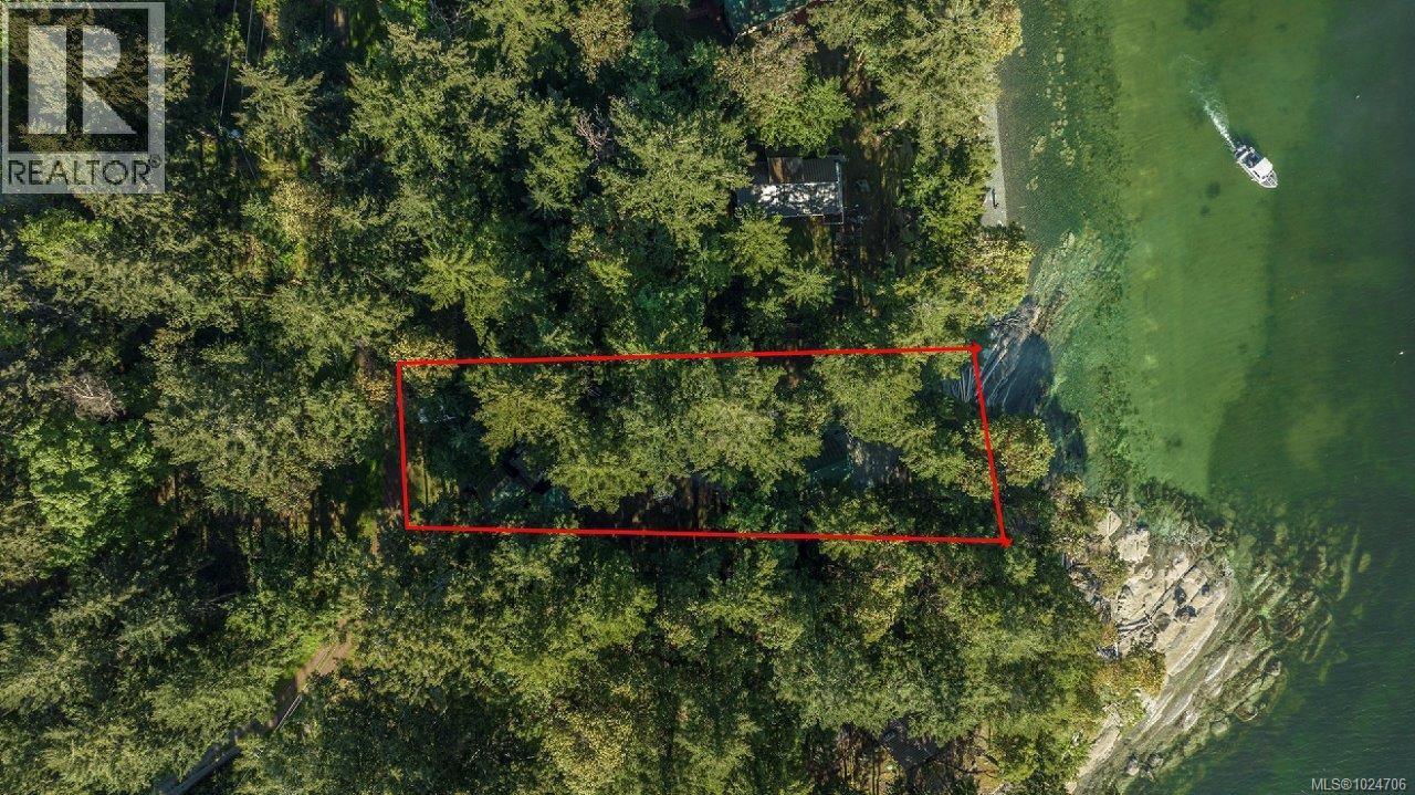 919 Salal Dr, Mudge Island