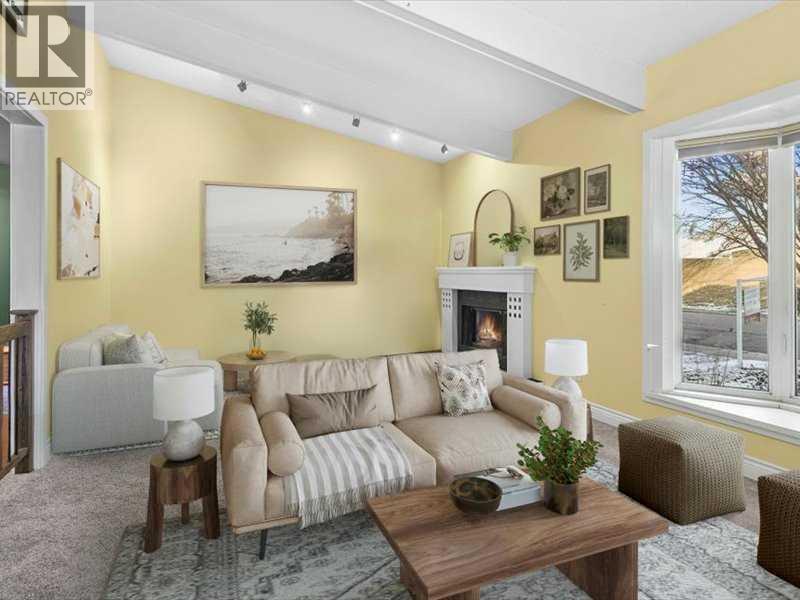 Single Family House 5 Level for Sale in  Woodford Crescent SW Woodbine Calgary 