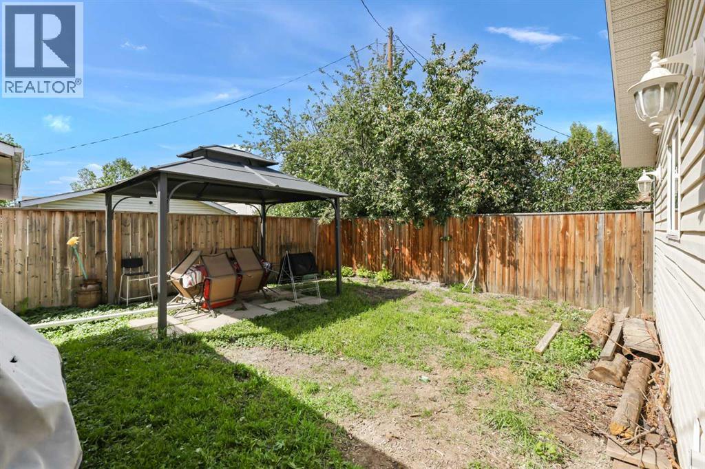 Single Family House Bungalow for Sale in  Olympia Crescent SE Ogden Calgary 