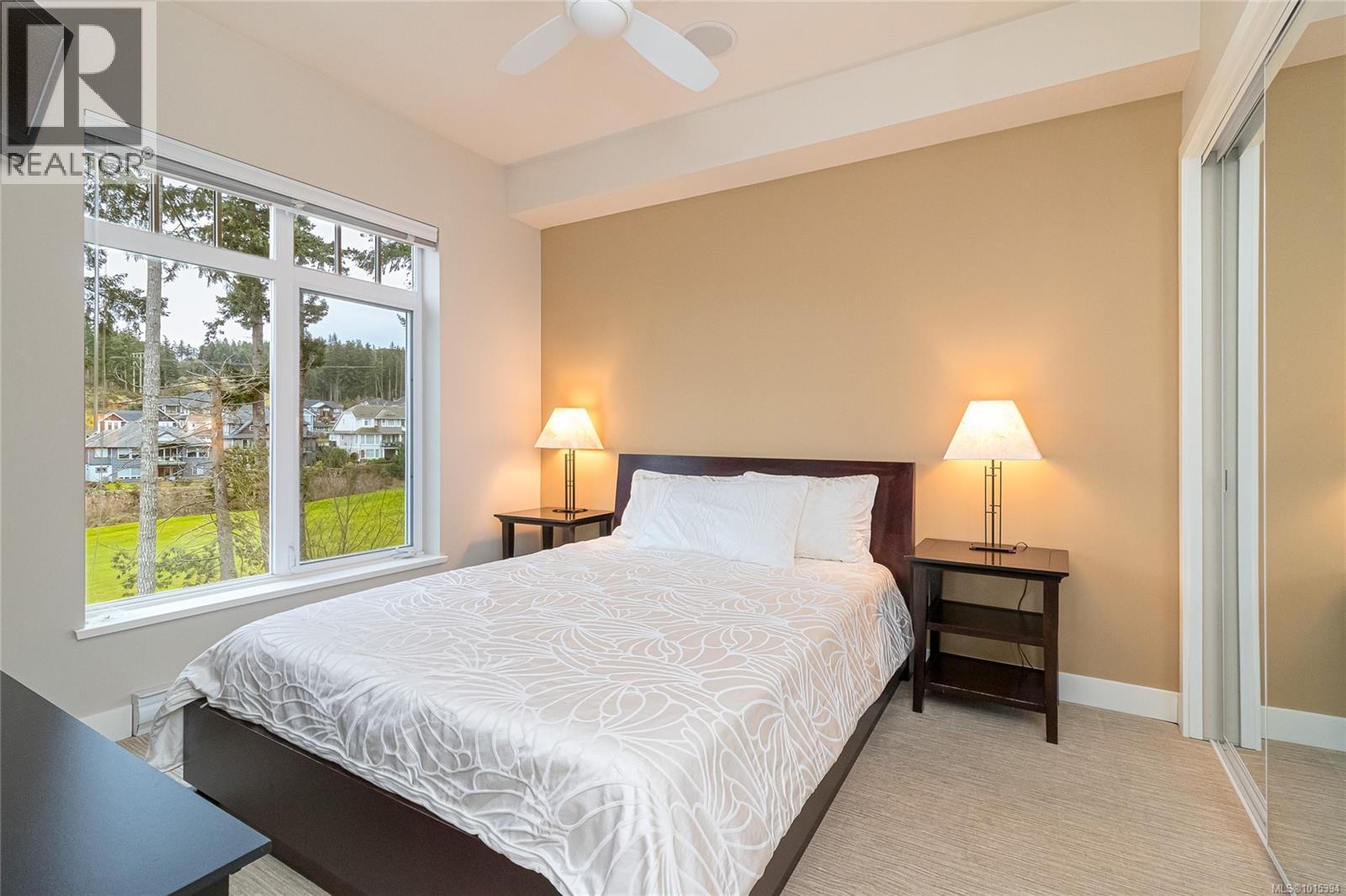 302 1395 Bear Mountain Parkway, Langford