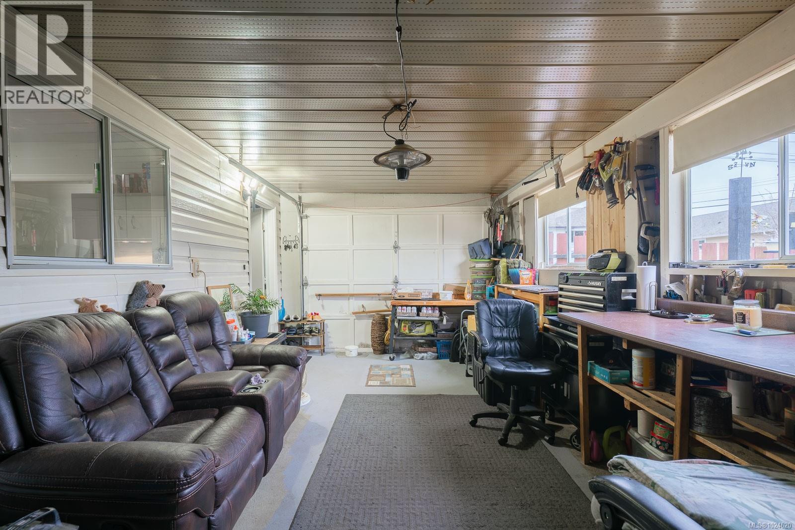  3908 8th Avenue, Port Alberni