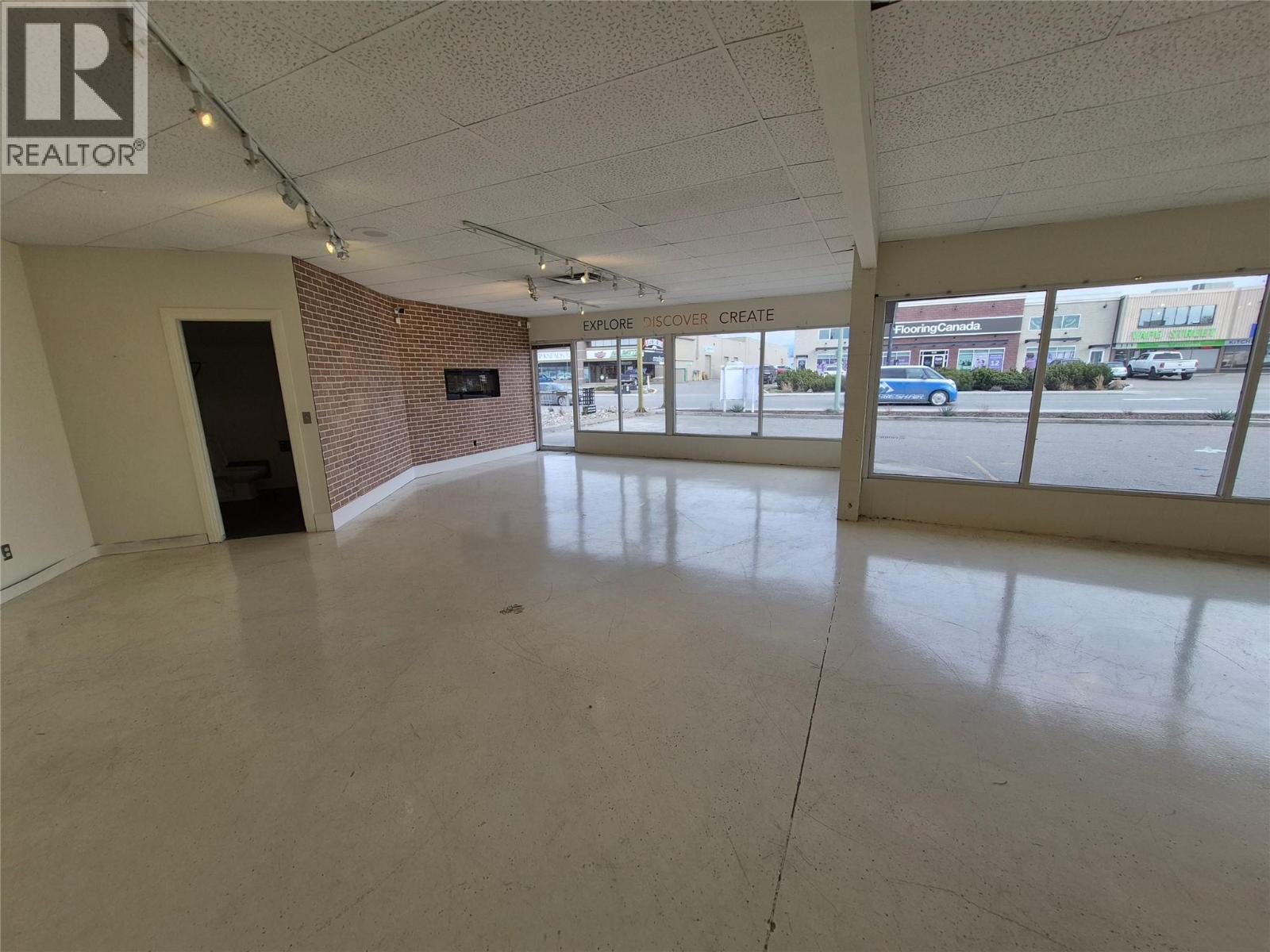 3 and 4 310 Banks Road, Kelowna