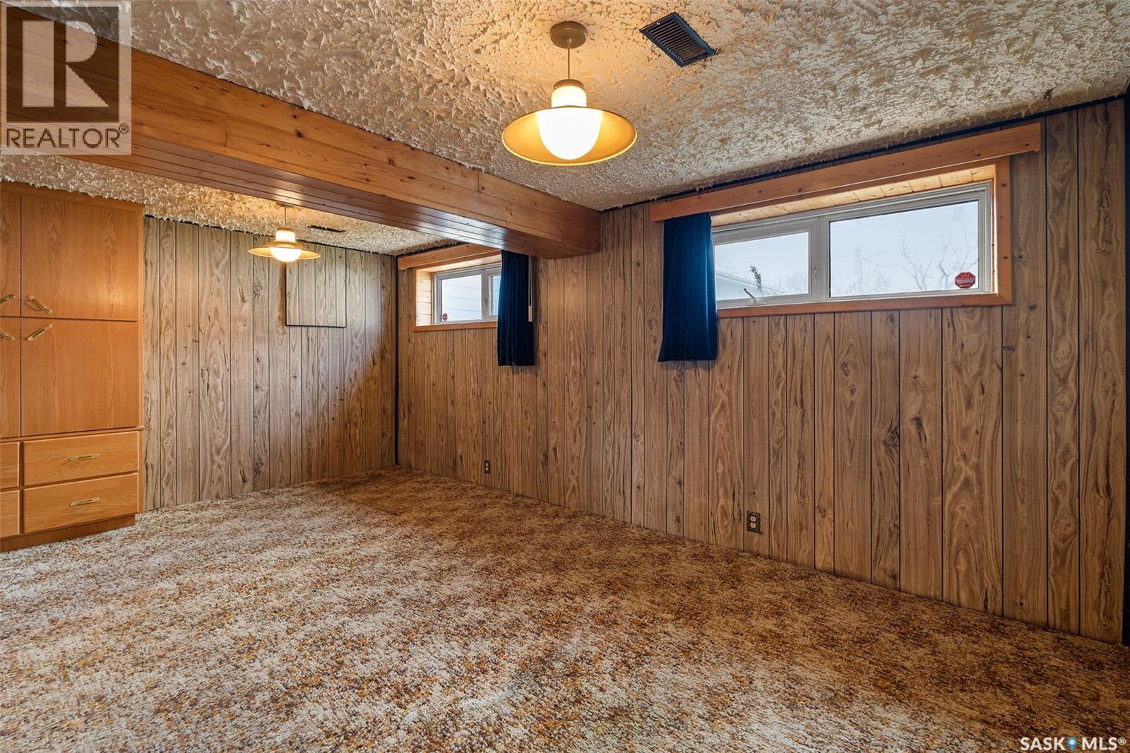 Single Family House for Sale in  G AVENUE N Saskatoon 