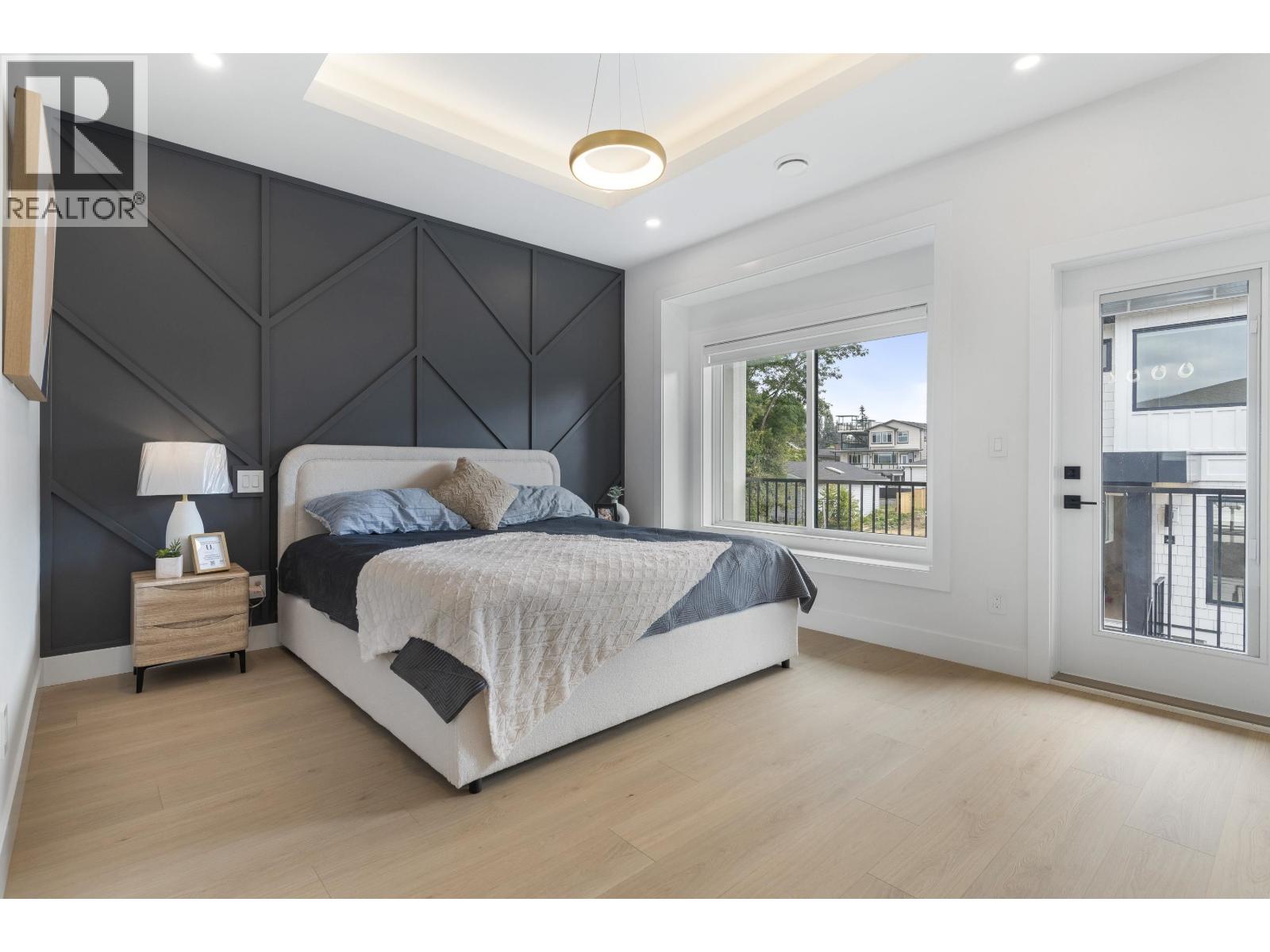 2 7822 GOODLAD STREET, Burnaby