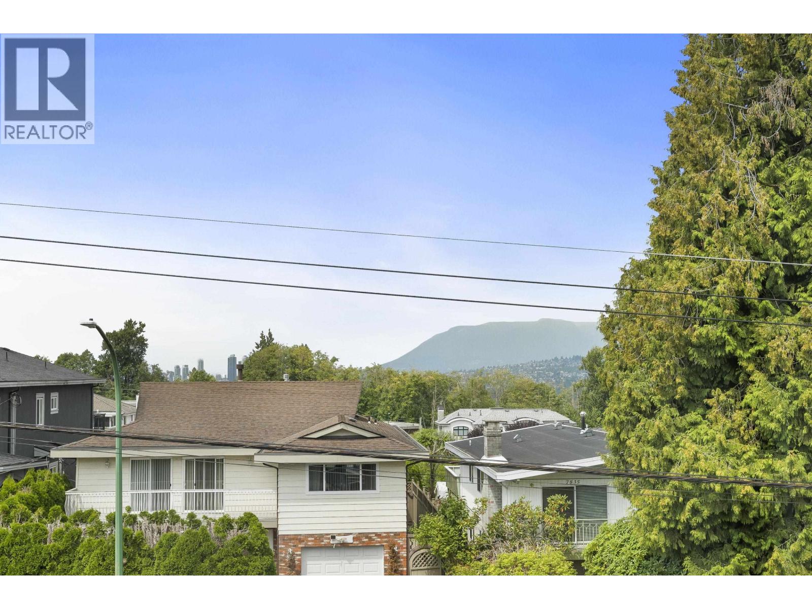 2 7822 GOODLAD STREET, Burnaby