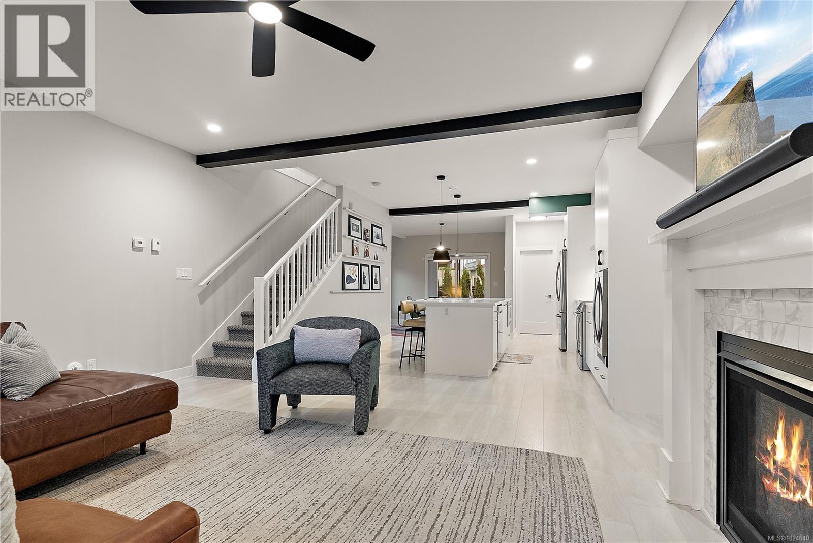  2812 Lunar Court, Langford