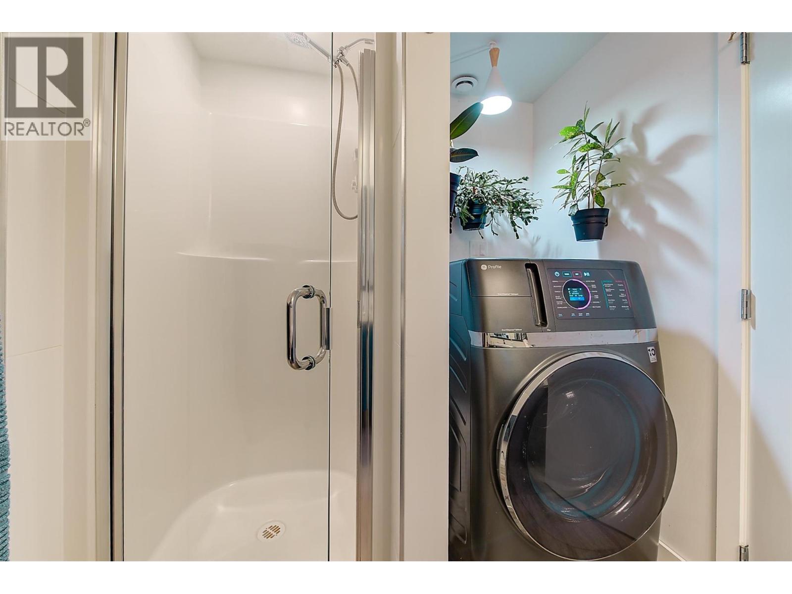 105 1770 Richter Street, Kelowna