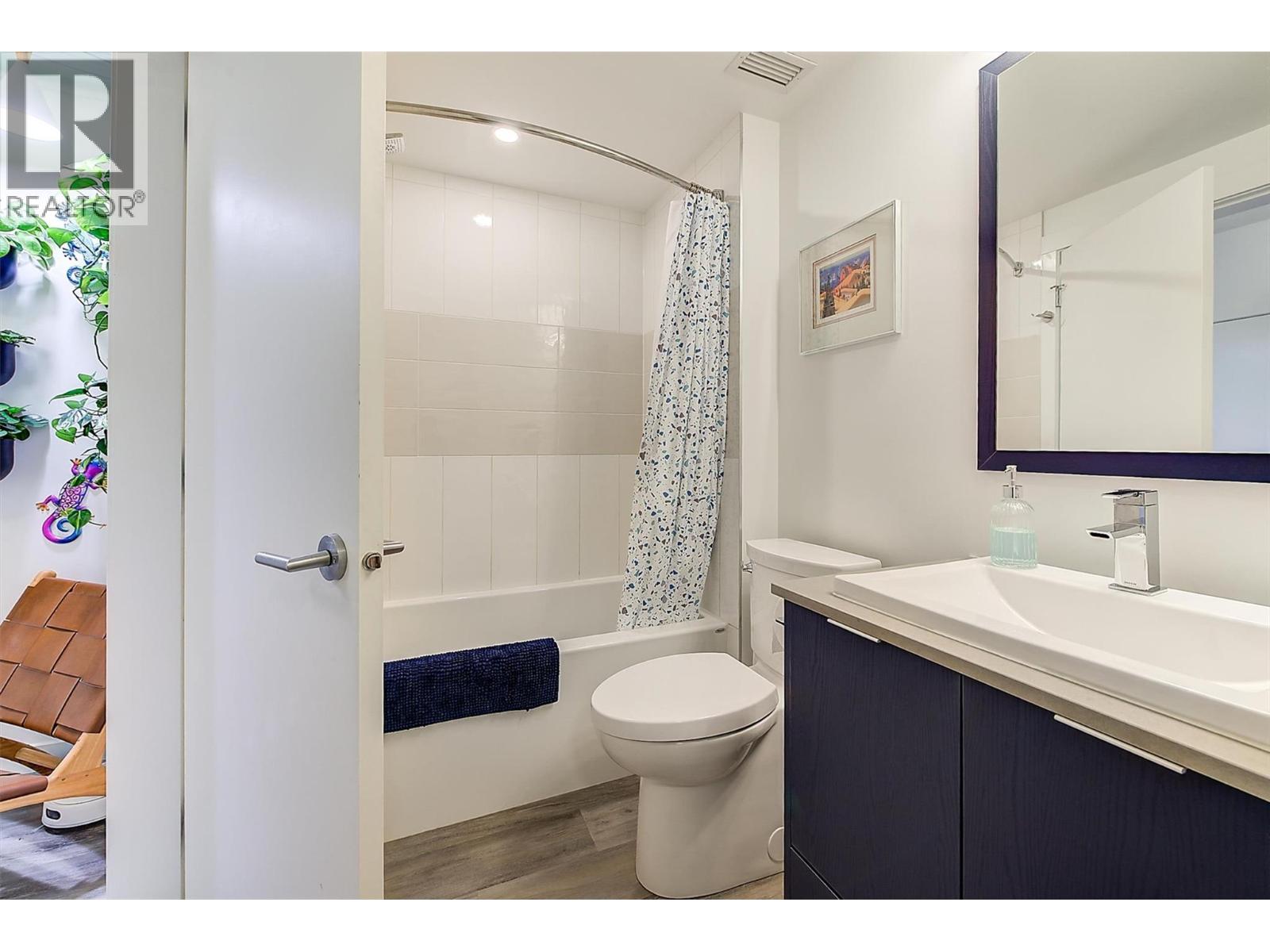 105 1770 Richter Street, Kelowna