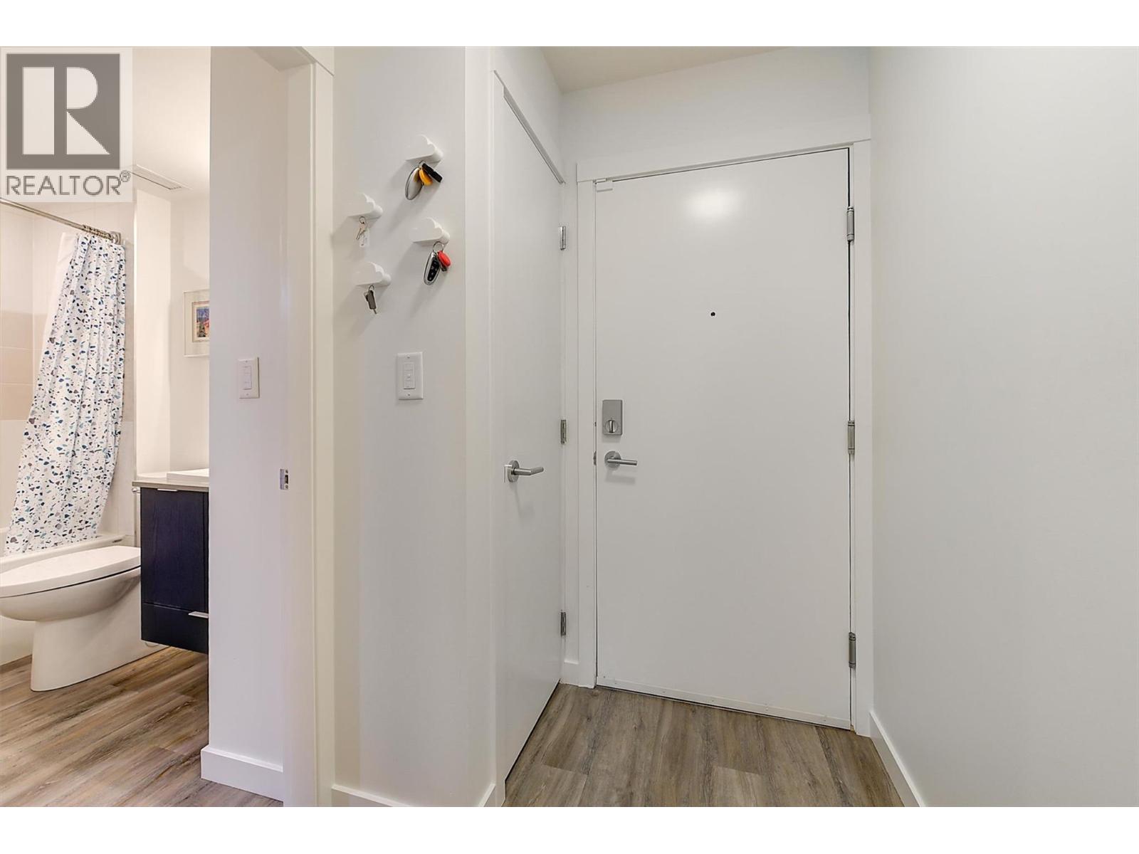 105 1770 Richter Street, Kelowna