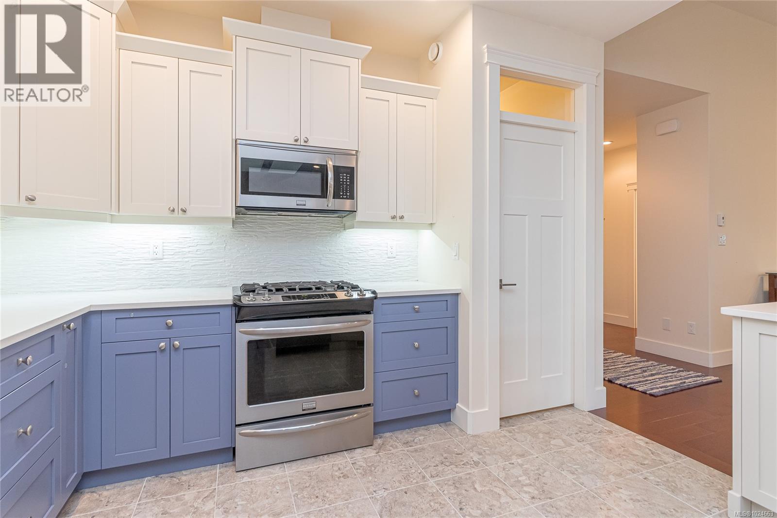 473 Ridgefield Dr, Parksville