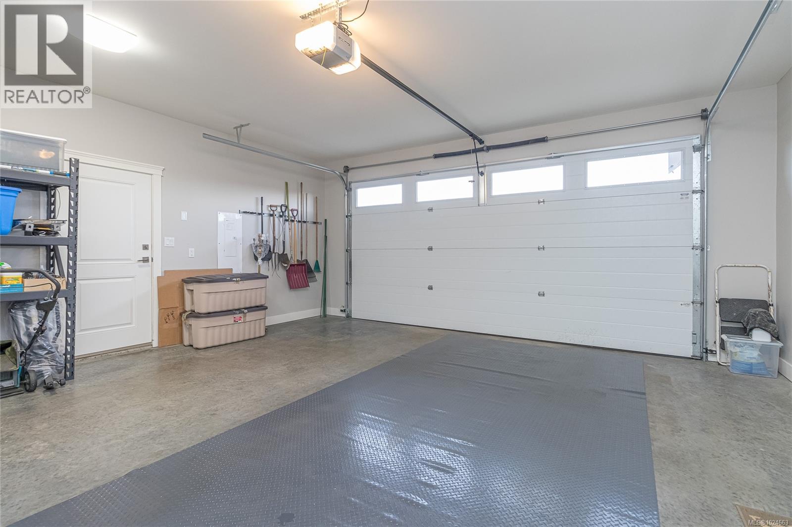 473 Ridgefield Dr, Parksville