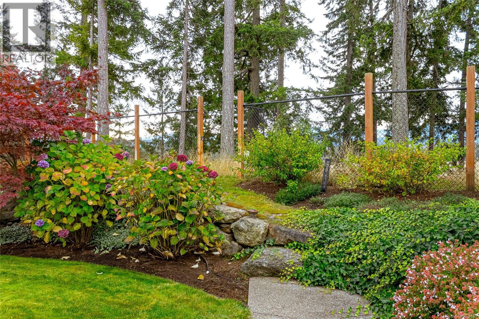 473 Ridgefield Dr, Parksville