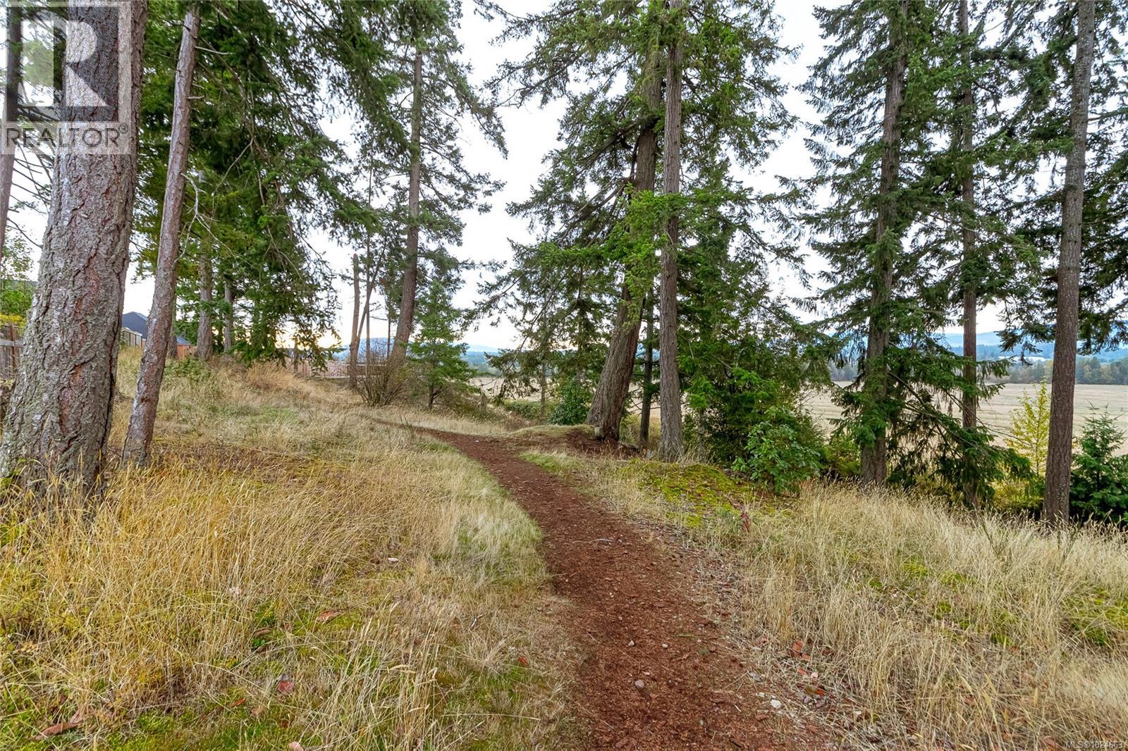 473 Ridgefield Dr, Parksville