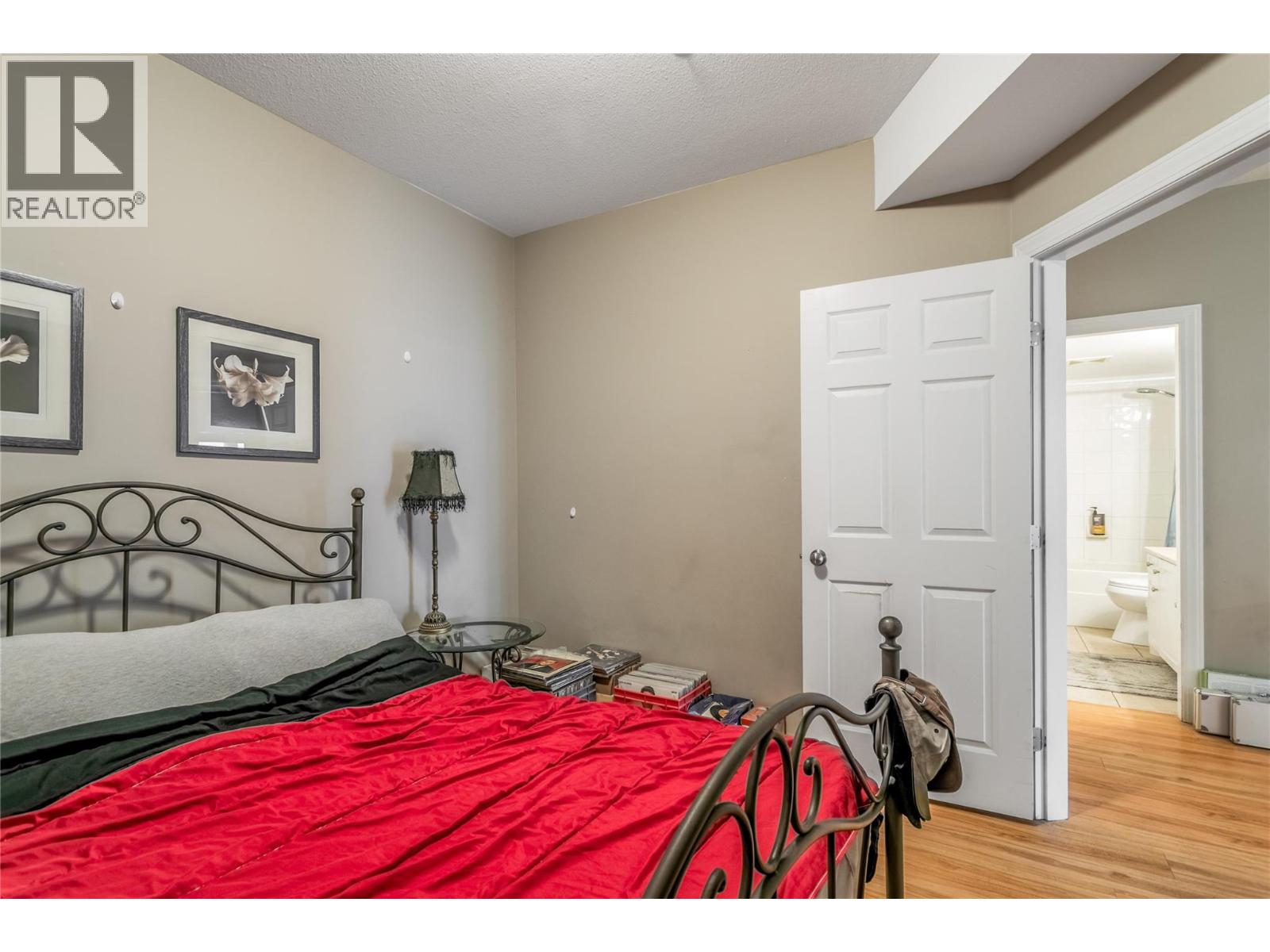 435 1088 Sunset Drive, Kelowna