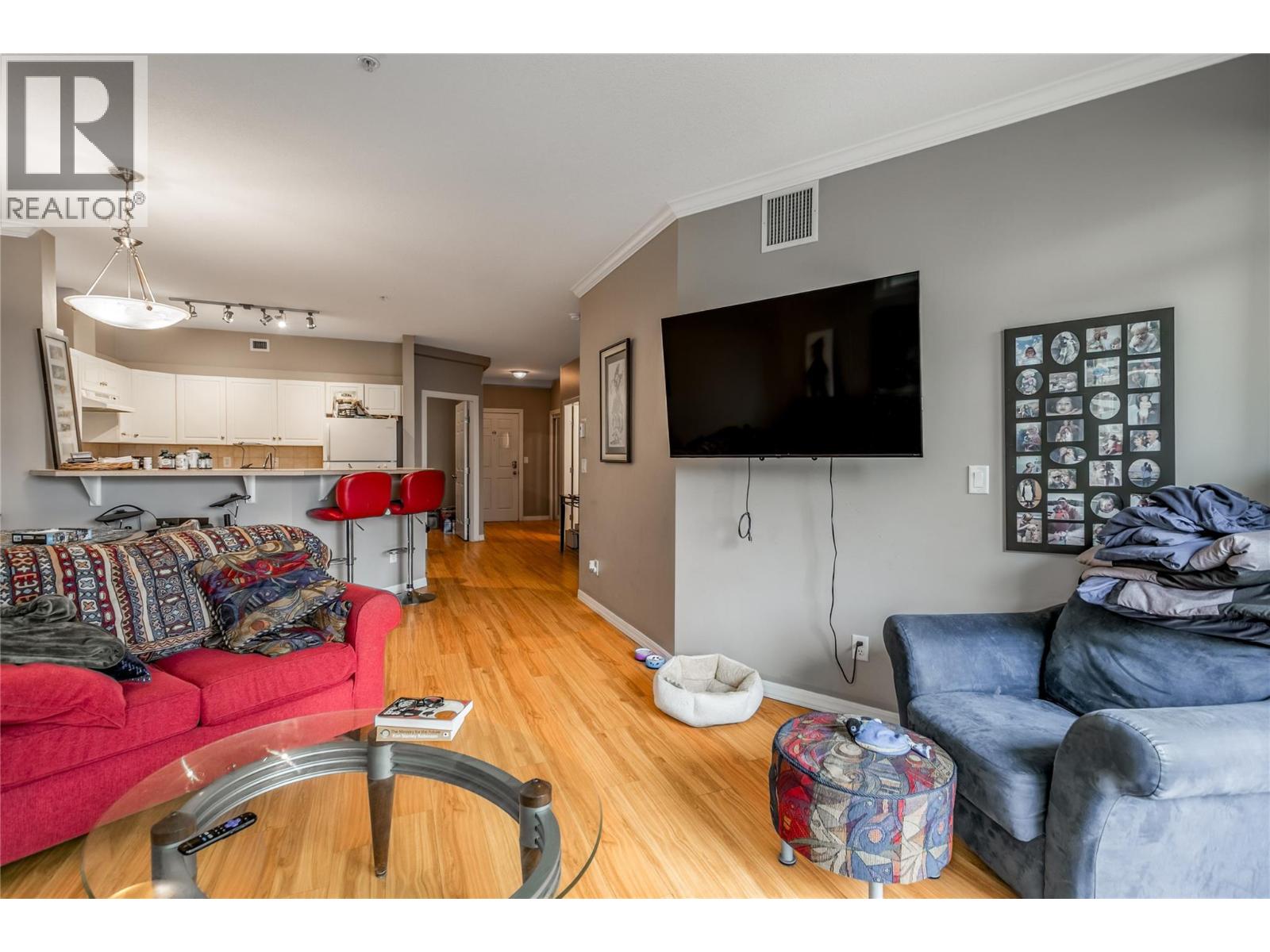 435 1088 Sunset Drive, Kelowna