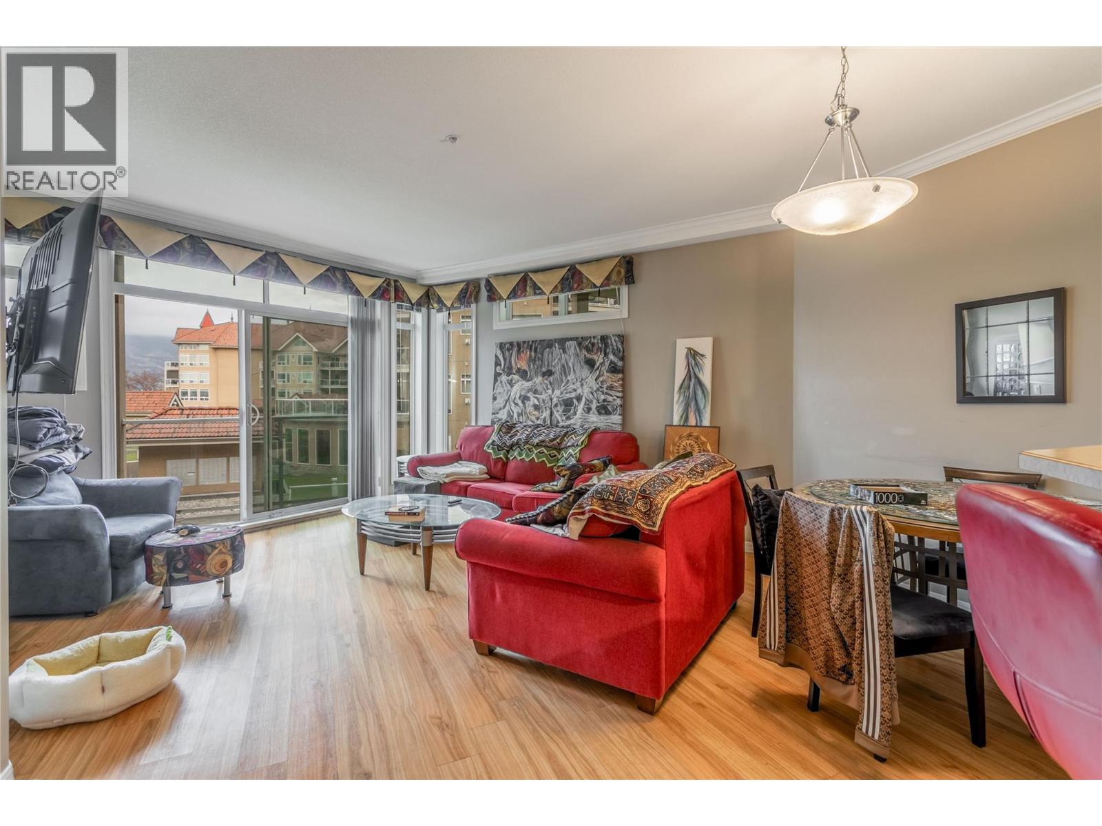 435 1088 Sunset Drive, Kelowna