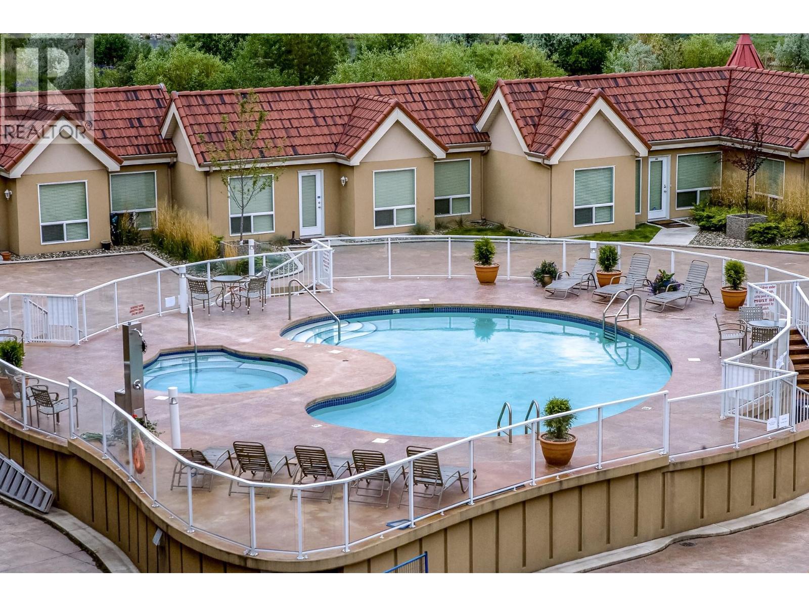 435 1088 Sunset Drive, Kelowna