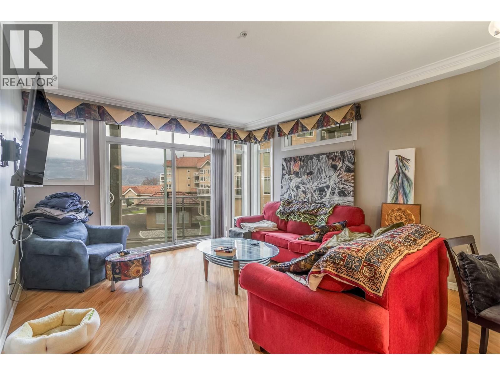 435 1088 Sunset Drive, Kelowna