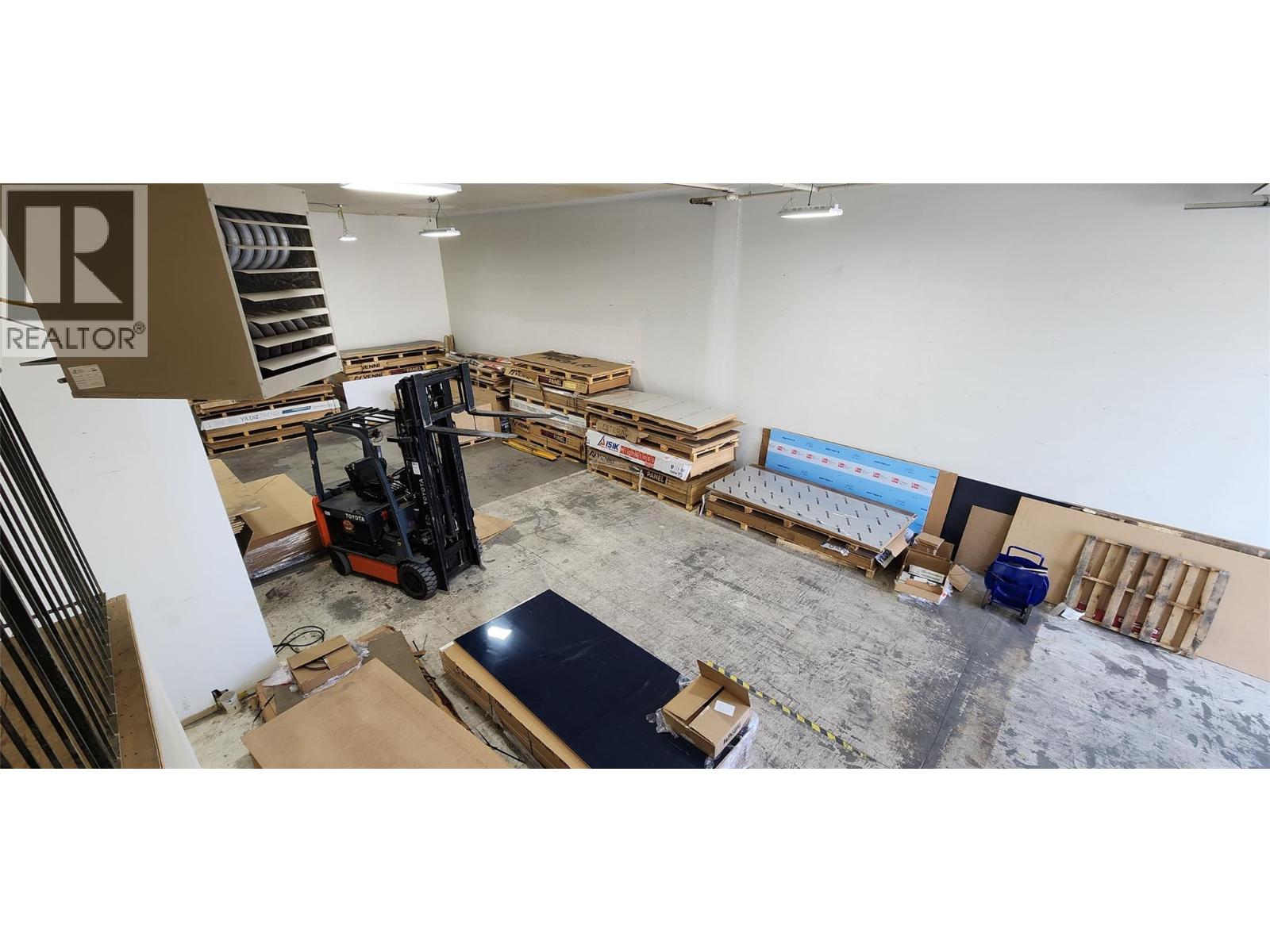 2 860 Leathead Road, Kelowna