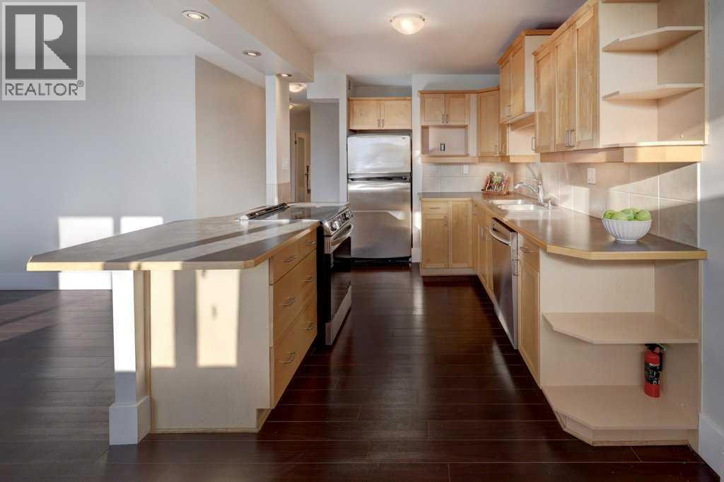 Single Family House for Sale in    Avenue SW Beltline Calgary 