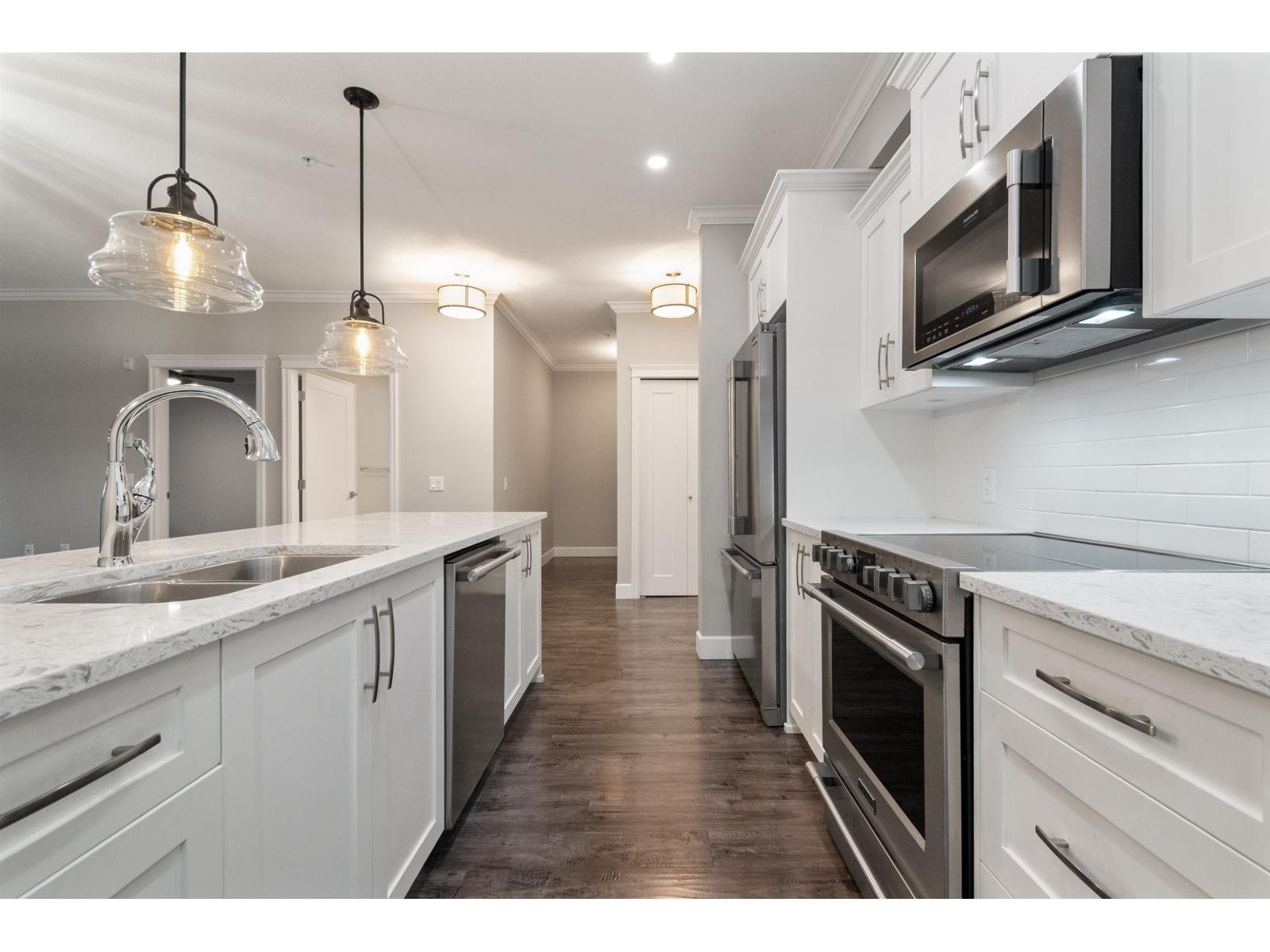 108 45754 KEITH WILSON ROAD, Vedder Crossing, Chilliwack