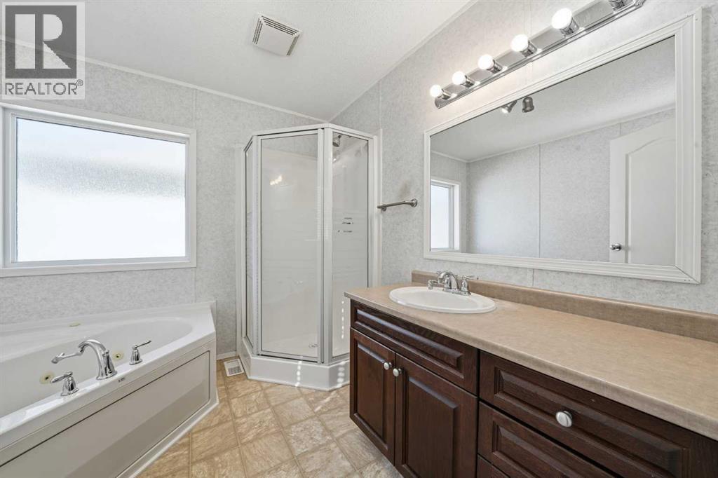 11 Baywood Link, Sylvan Lake