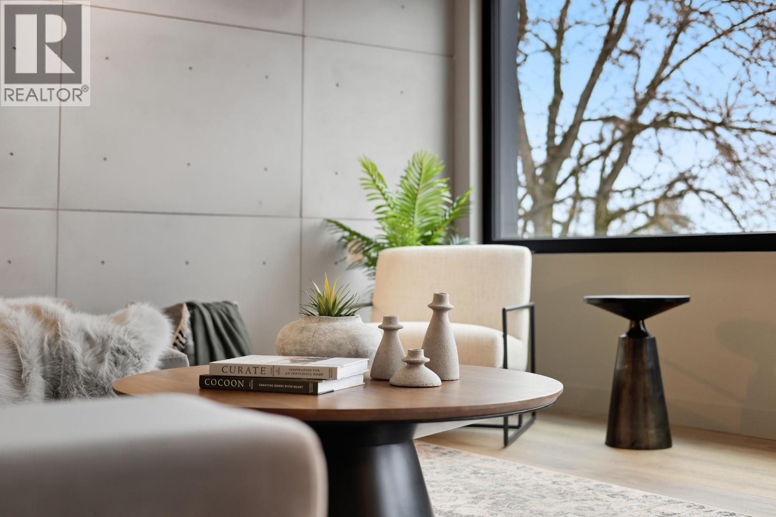 614 COWAN Street, Kamloops