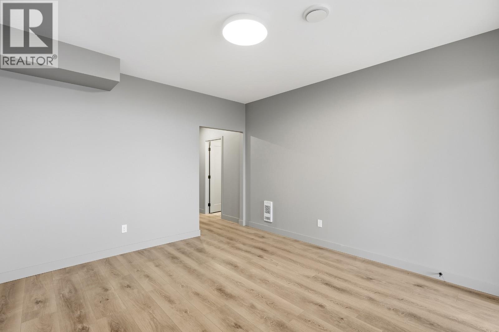 614 COWAN Street, Kamloops