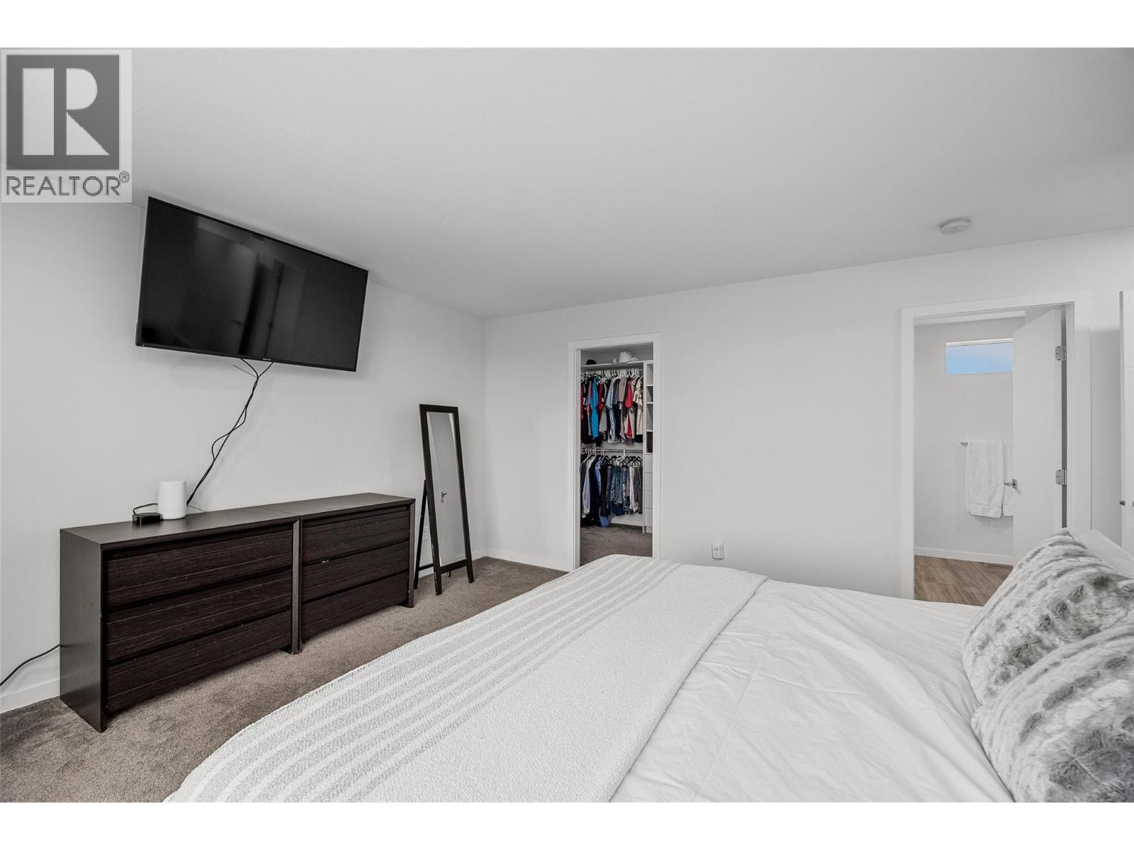  3708 Morningside Drive, West Kelowna