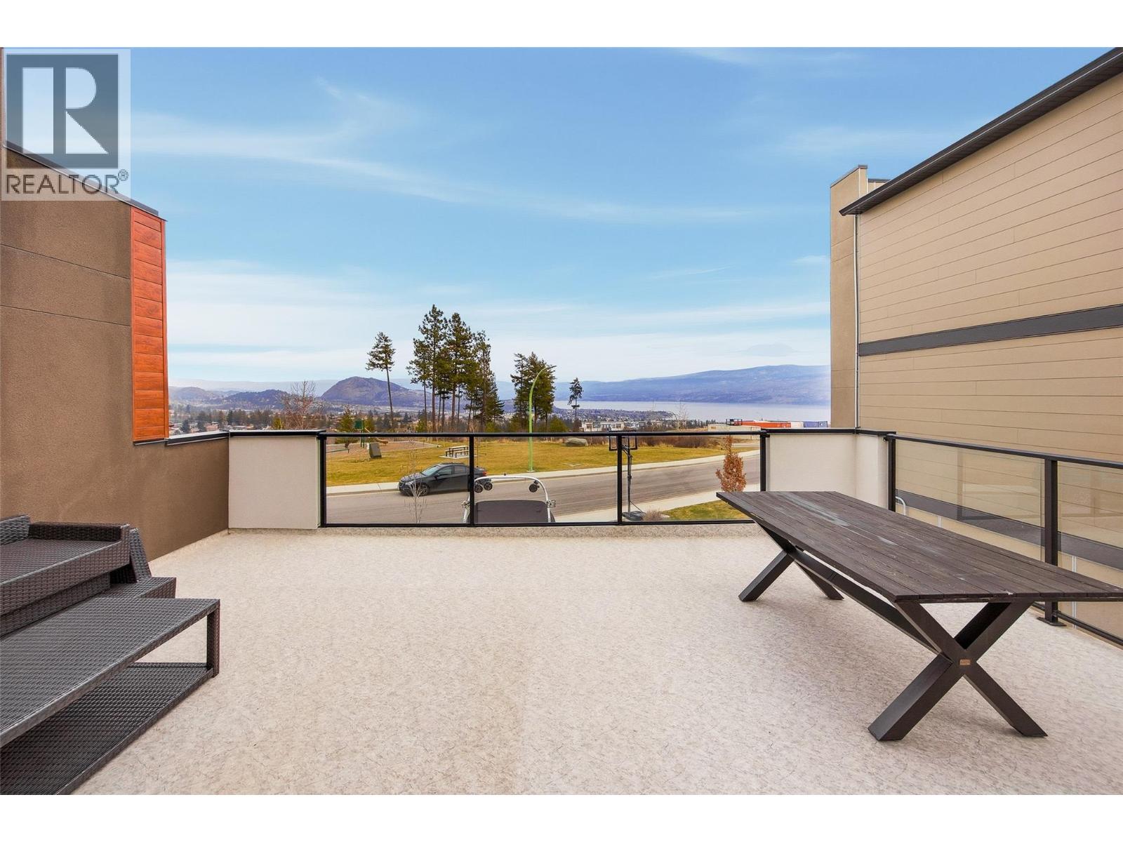  3708 Morningside Drive, West Kelowna