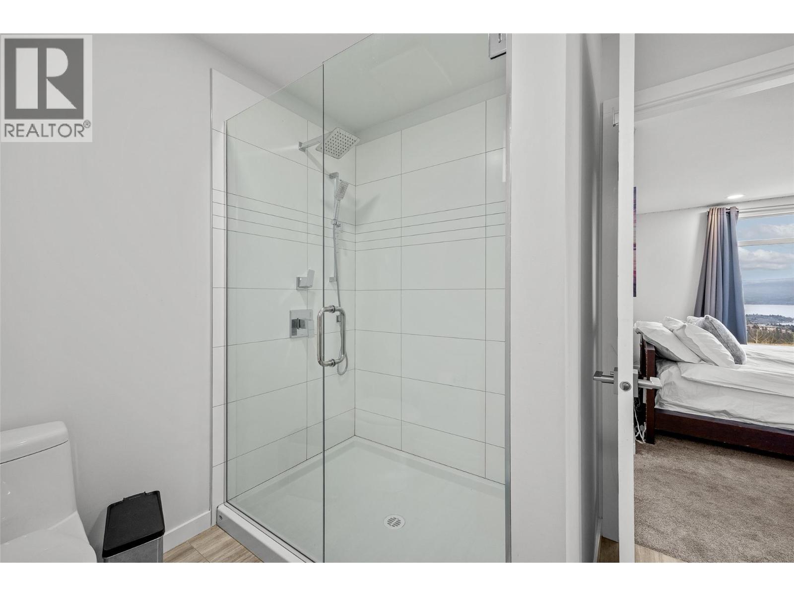  3708 Morningside Drive, West Kelowna