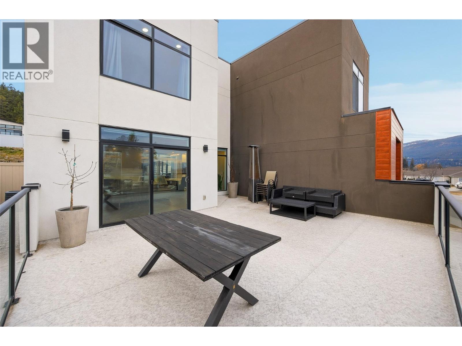  3708 Morningside Drive, West Kelowna