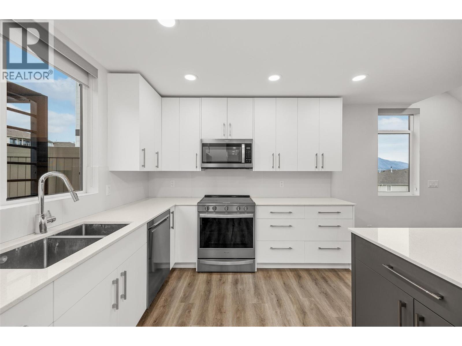  3708 Morningside Drive, West Kelowna