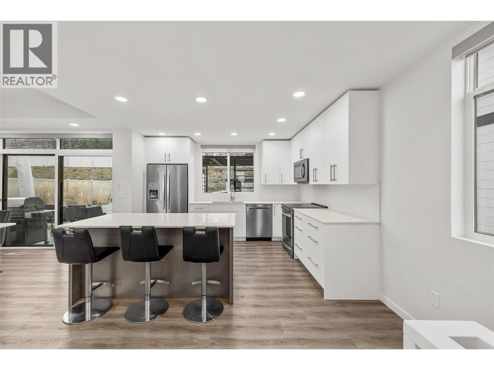  3708 Morningside Drive, West Kelowna