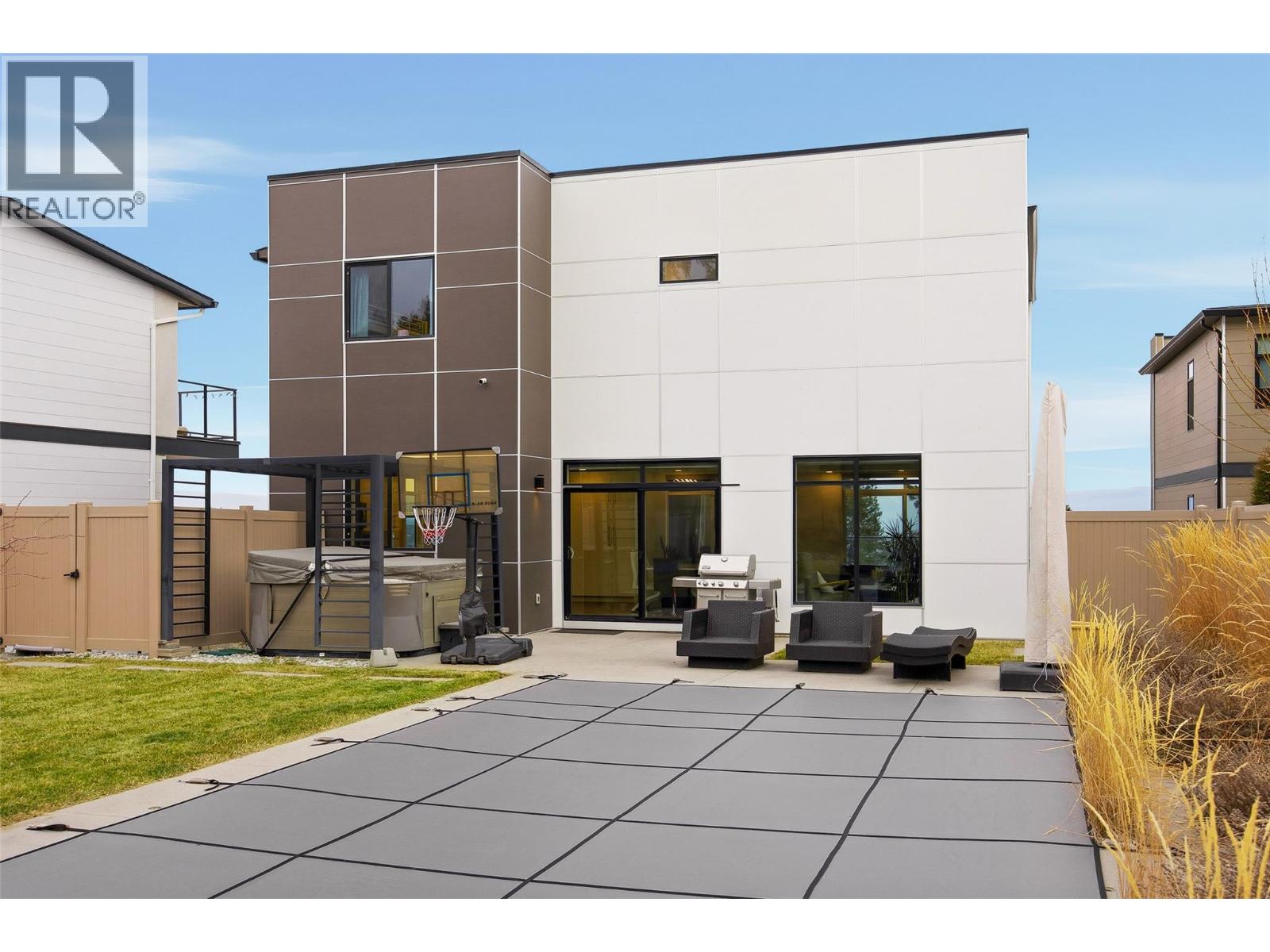  3708 Morningside Drive, West Kelowna