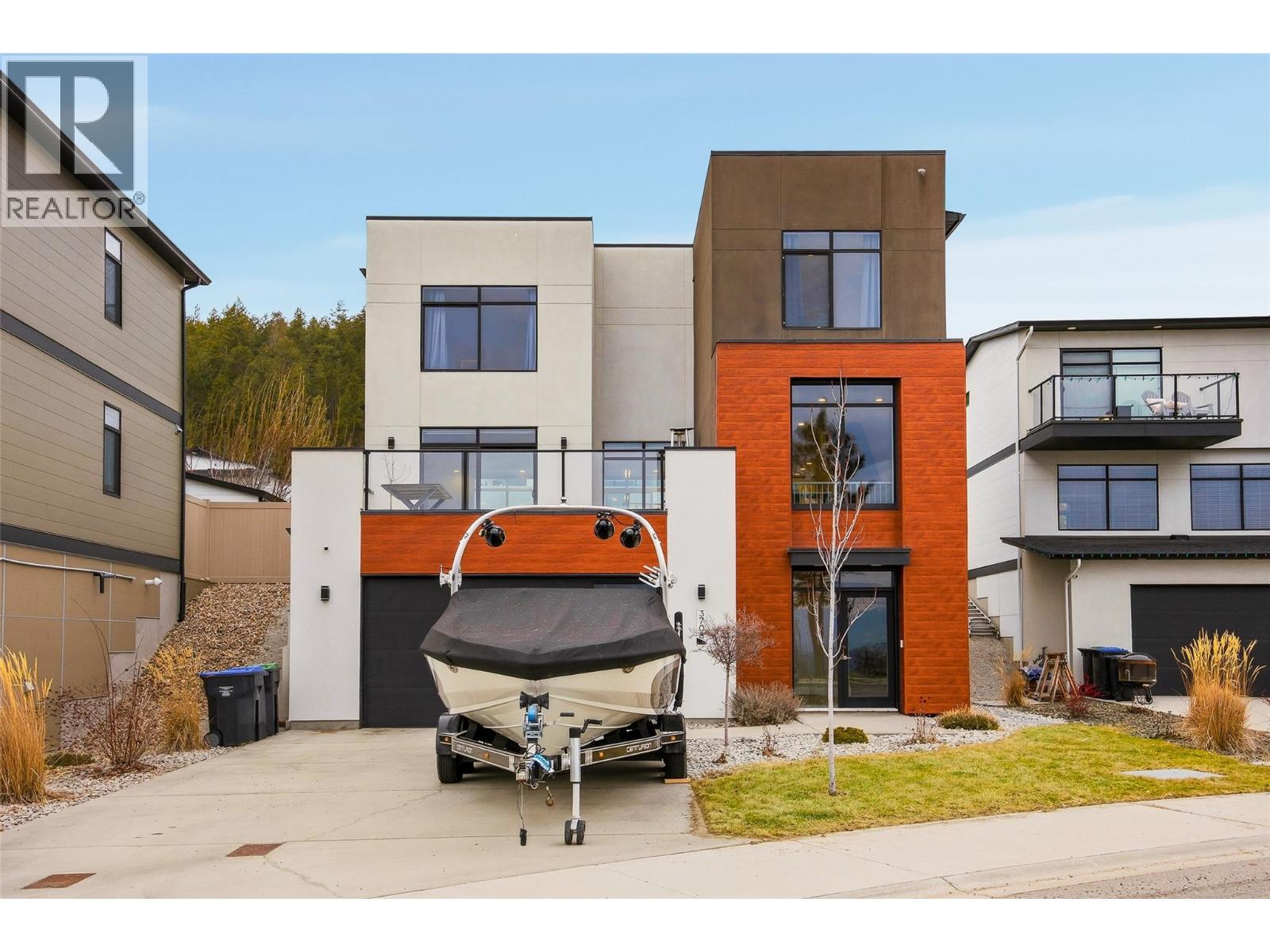  3708 Morningside Drive, West Kelowna