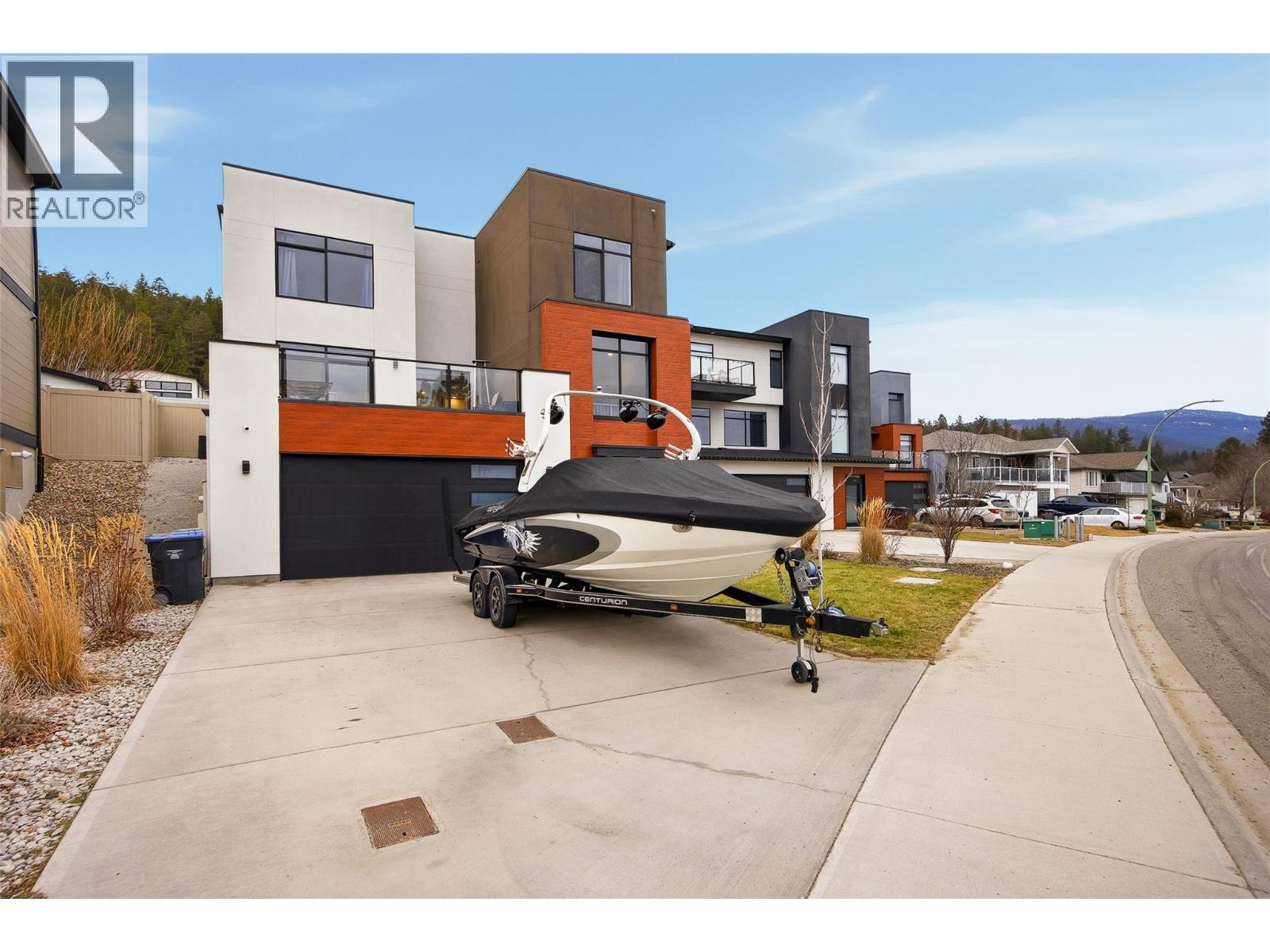  3708 Morningside Drive, West Kelowna