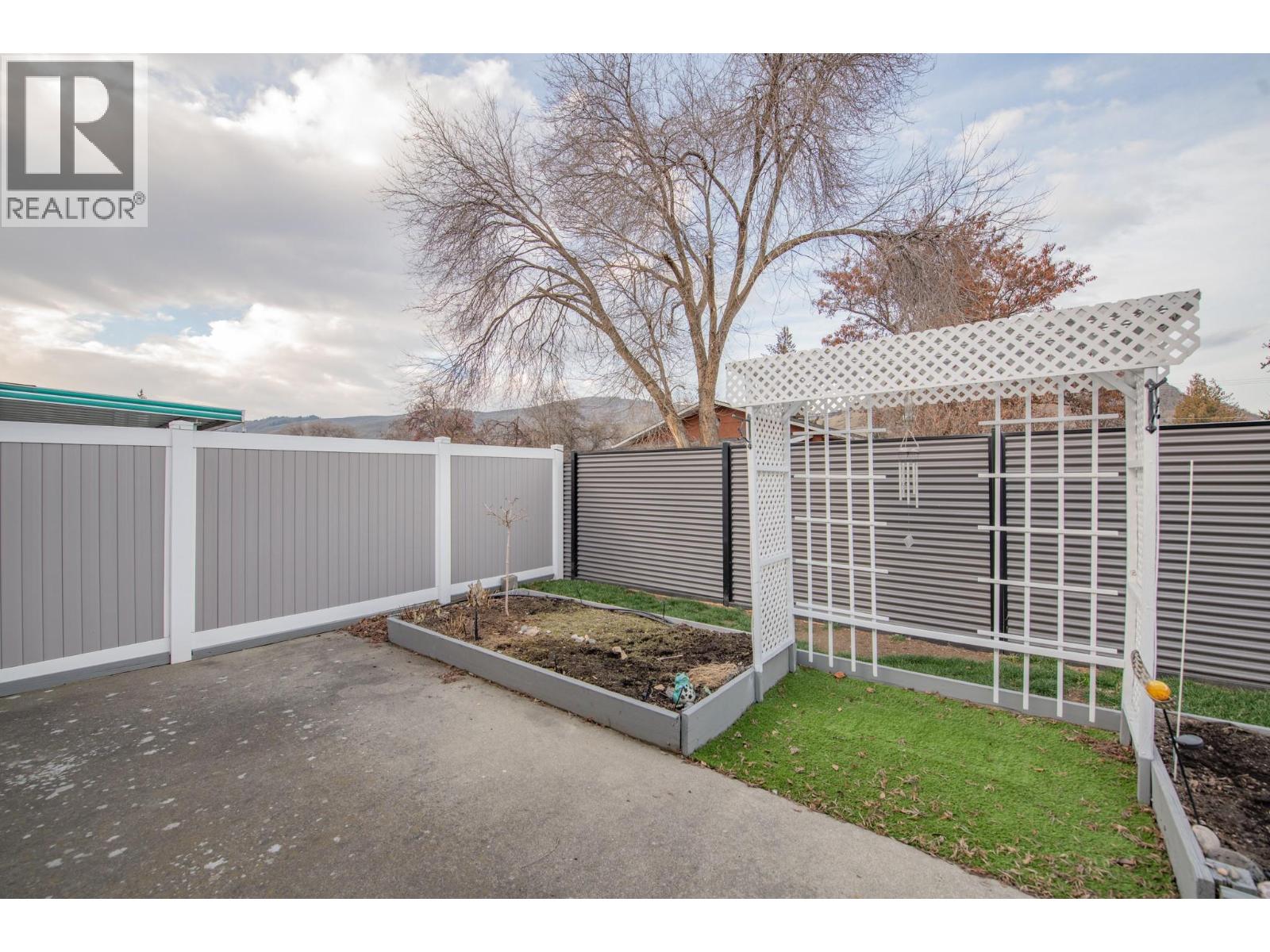 87 3900 27 Avenue, Vernon