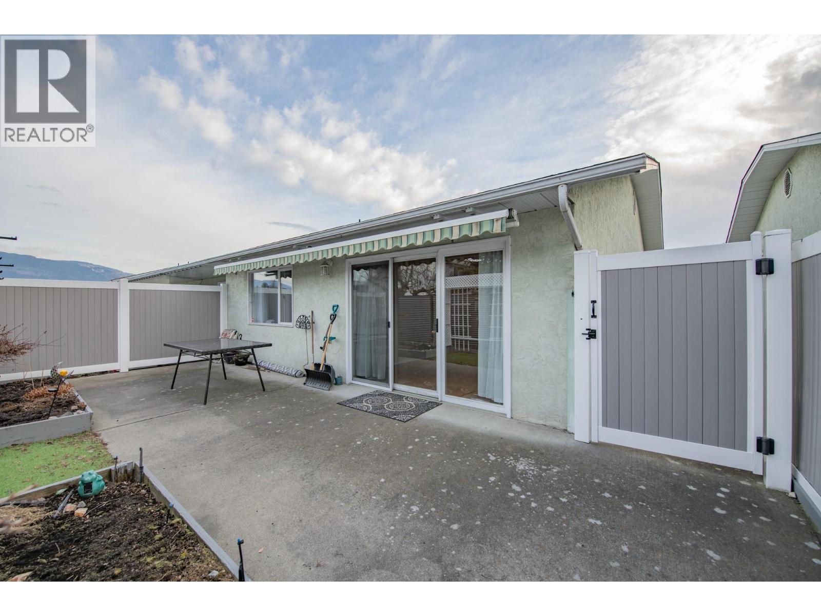 87 3900 27 Avenue, Vernon