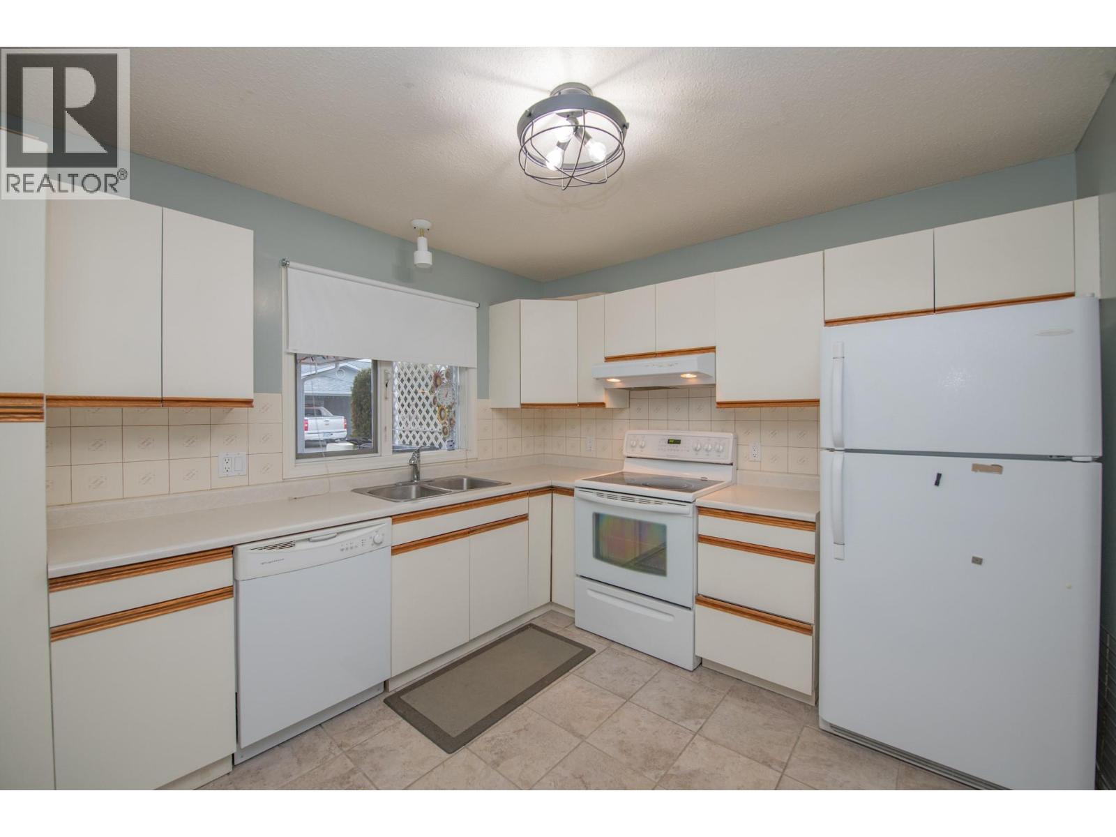 87 3900 27 Avenue, Vernon