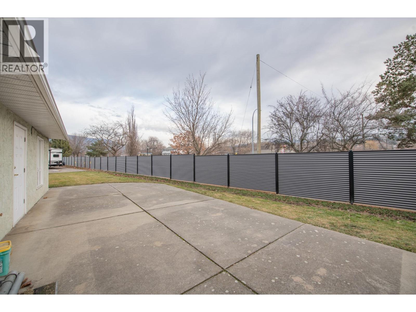 87 3900 27 Avenue, Vernon