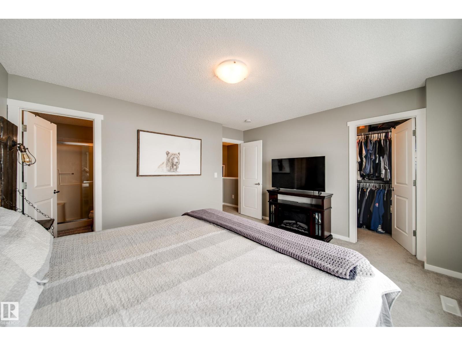 124 SOUTHFORK RD, Leduc