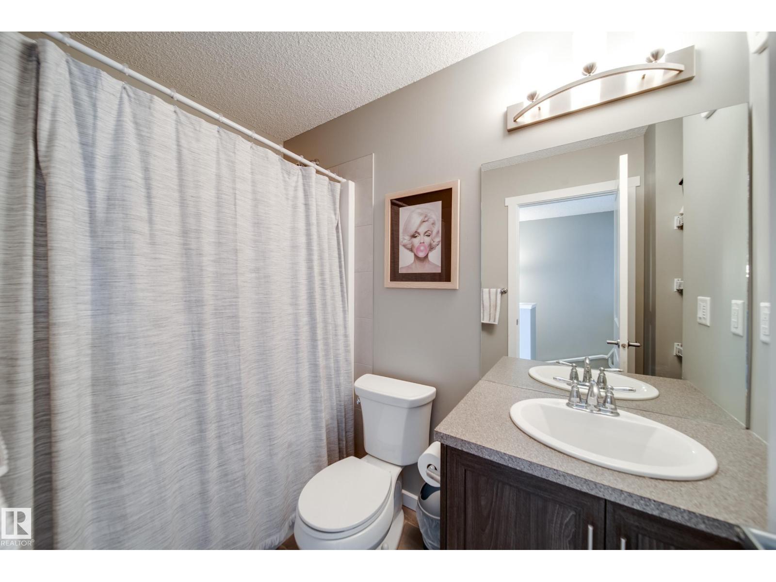 124 SOUTHFORK RD, Leduc