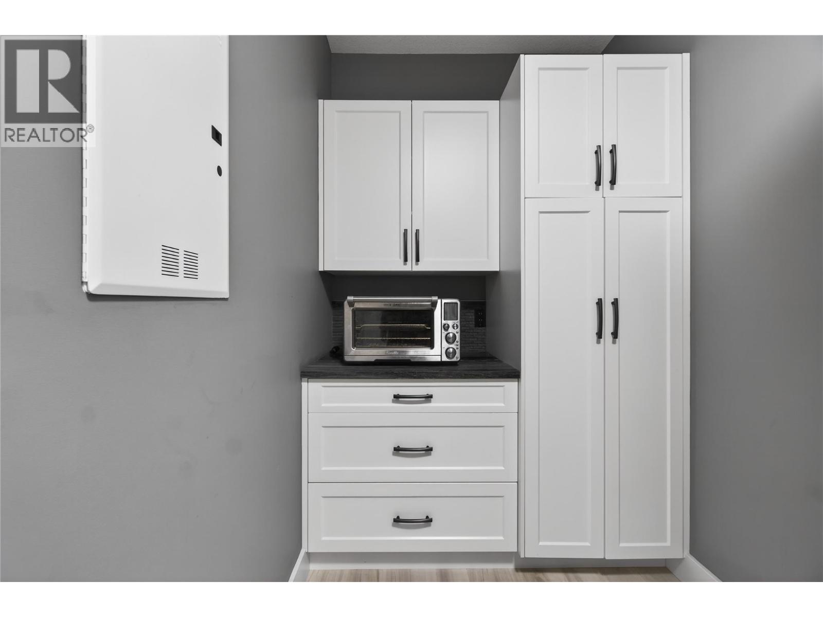 339 HUMMINGBIRD AVENUE - 43