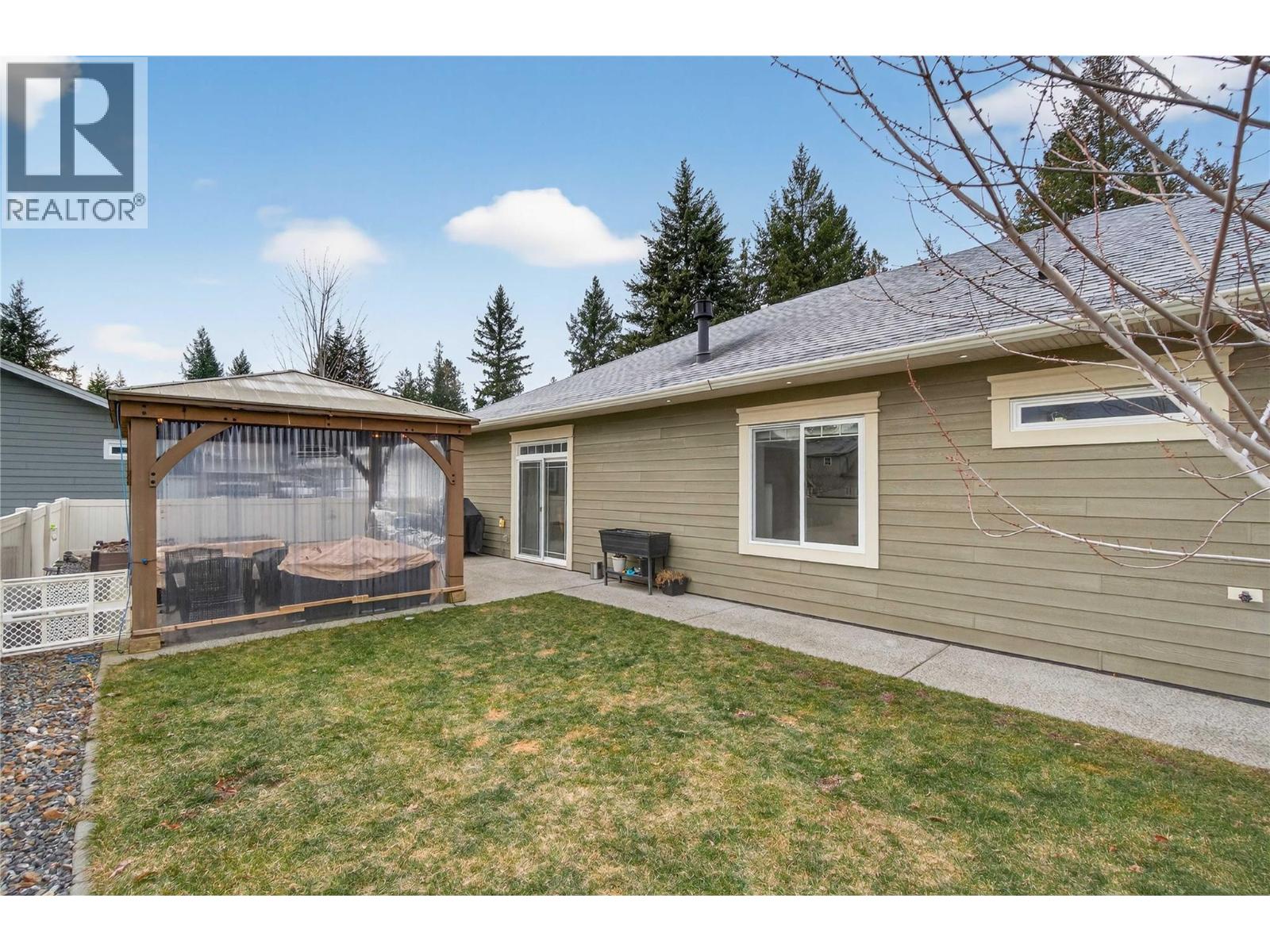 339 HUMMINGBIRD AVENUE - 54