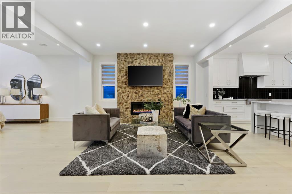 Single Family House for Sale in  Boulton Road NW Brentwood Calgary 