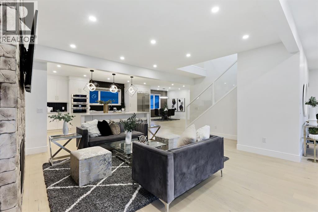 Single Family House for Sale in  Boulton Road NW Brentwood Calgary 