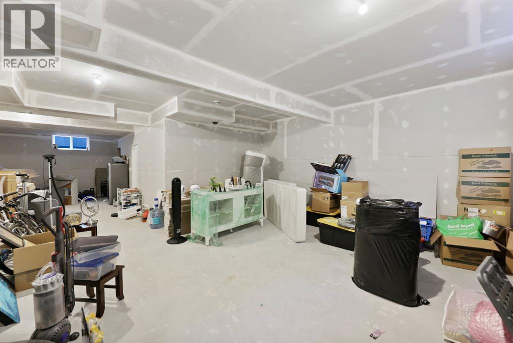 Single Family House for Sale in  Boulton Road NW Brentwood Calgary 